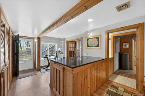 213 Vail Lane North Salem NY 10560