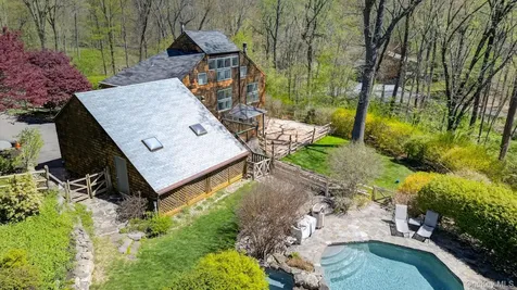 213 Vail Lane North Salem NY 10560