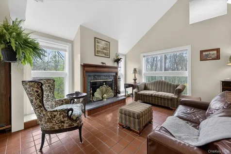 213 Vail Lane North Salem NY 10560
