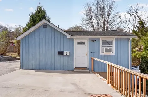 8-10 Towners Road Carmel NY 10512