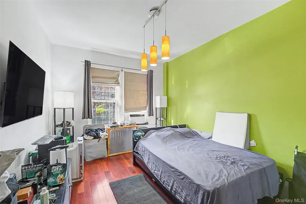 8715 58th Avenue Elmhurst NY 11373