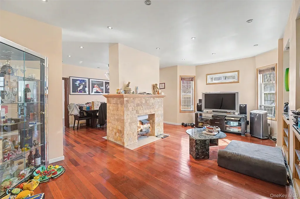 8715 58th Avenue Elmhurst NY 11373
