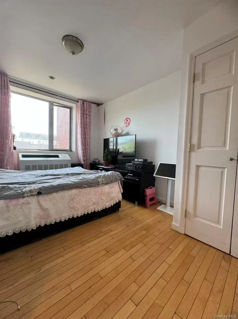14326 41st Avenue Flushing NY 11355