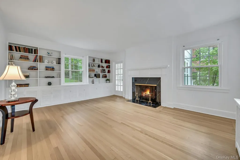 83 Parkway W Mount Vernon NY 10552