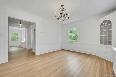 83 Parkway W Mount Vernon NY 10552