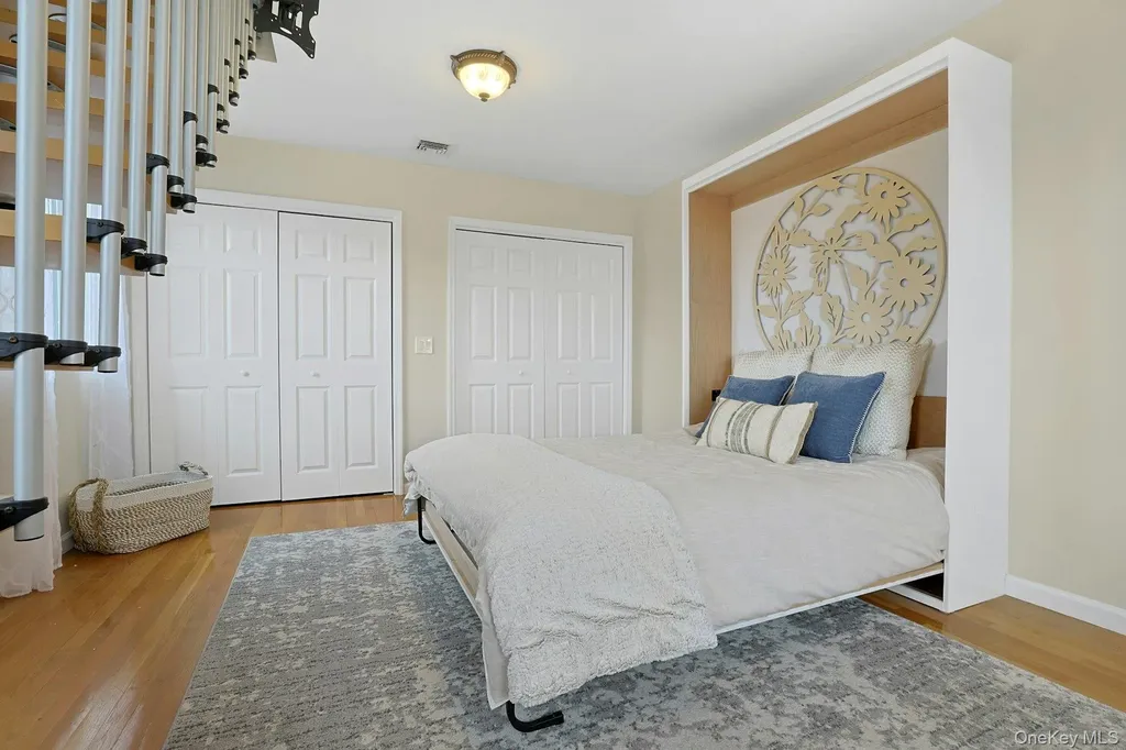 3086 Giegerich Place Bronx NY 10465