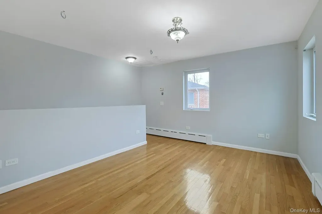 3086 Giegerich Place Bronx NY 10465