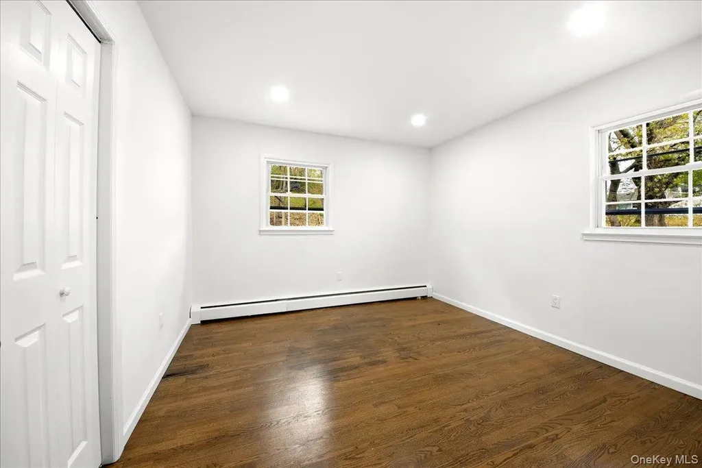 68 Hillcrest Drive Poughkeepsie NY 12603