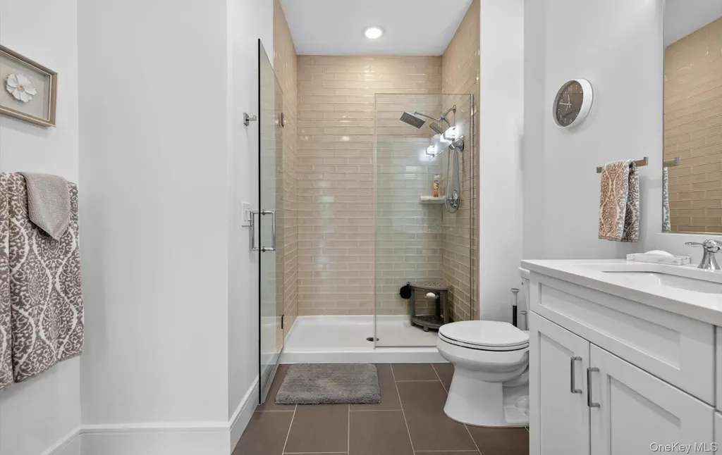 48 Bellflower Path Smithtown NY 11787