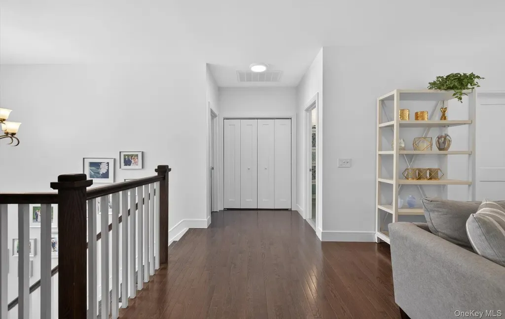 48 Bellflower Path Smithtown NY 11787