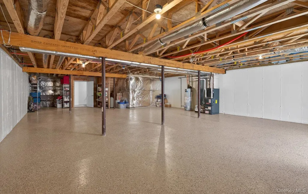 48 Bellflower Path Smithtown NY 11787