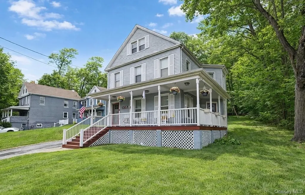 5 Bede Terrace Cornwall NY 12518