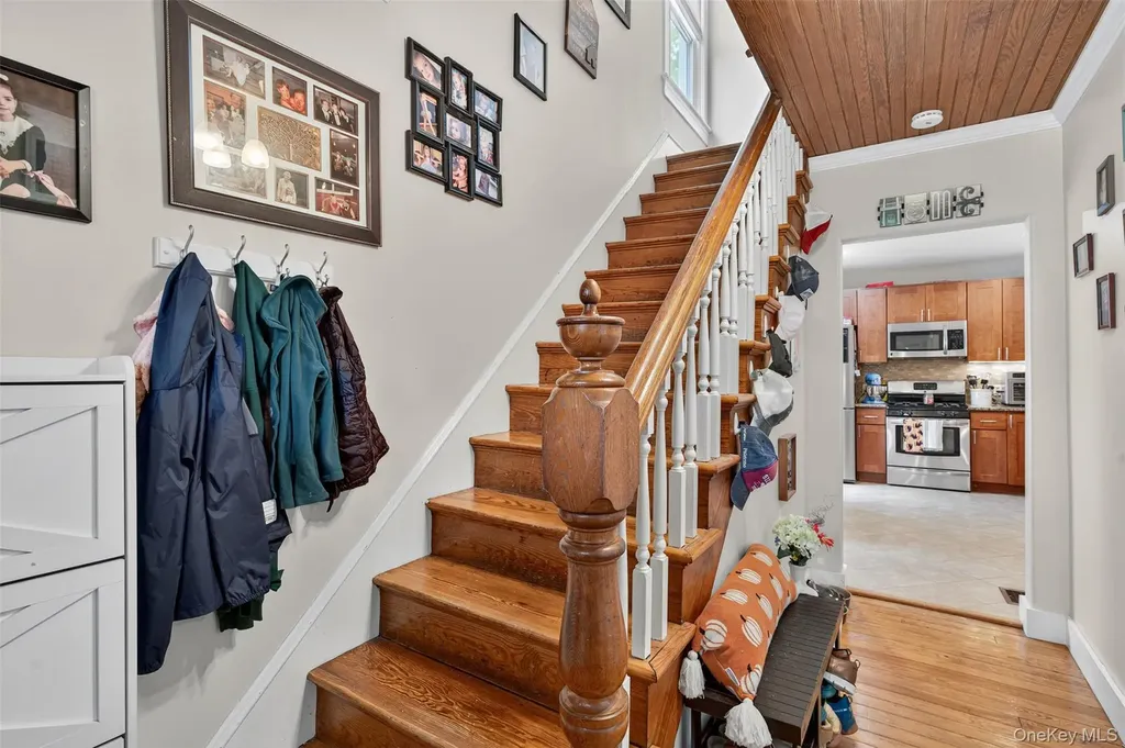 5 Bede Terrace Cornwall NY 12518