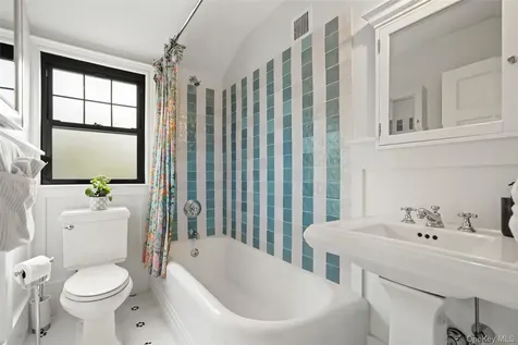 29 Wellyn Road Bronxville NY 10708