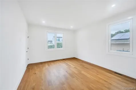 2571 Alder Avenue East Meadow NY 11554