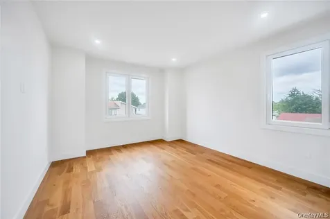 2571 Alder Avenue East Meadow NY 11554