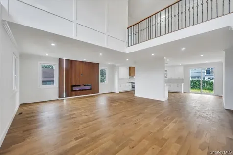 2571 Alder Avenue East Meadow NY 11554