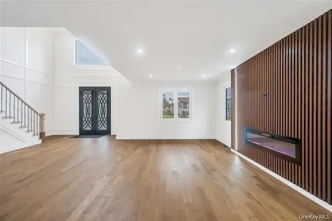 2571 Alder Avenue East Meadow NY 11554