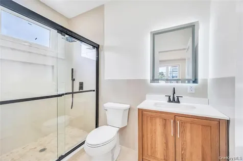 2571 Alder Avenue East Meadow NY 11554
