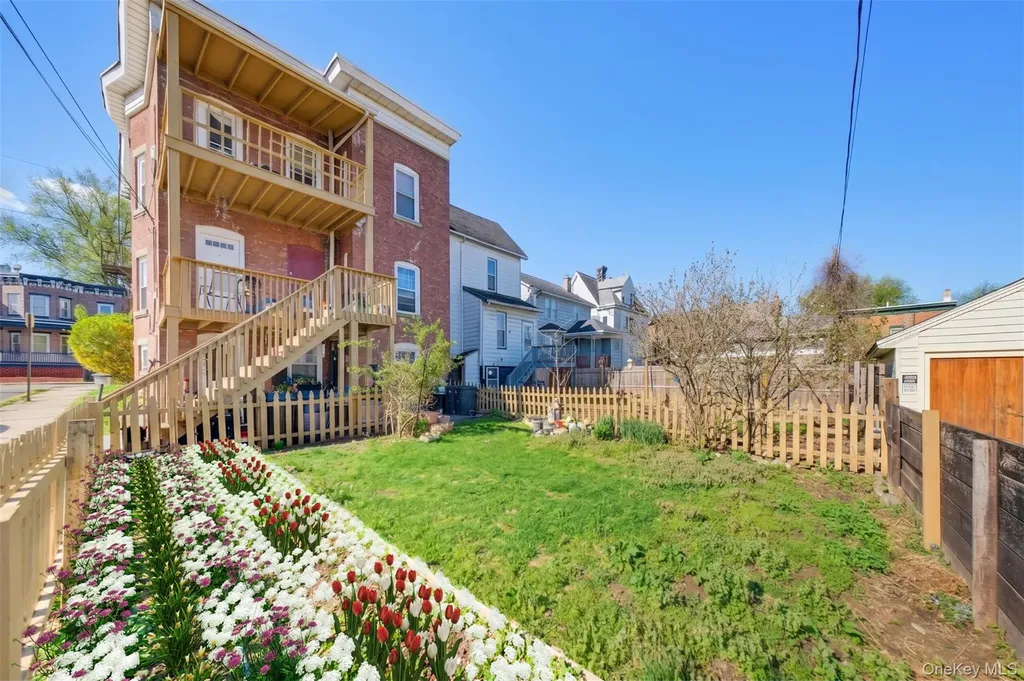 22 Overlook Place Newburgh NY 12550
