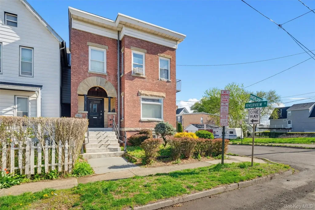 22 Overlook Place Newburgh NY 12550