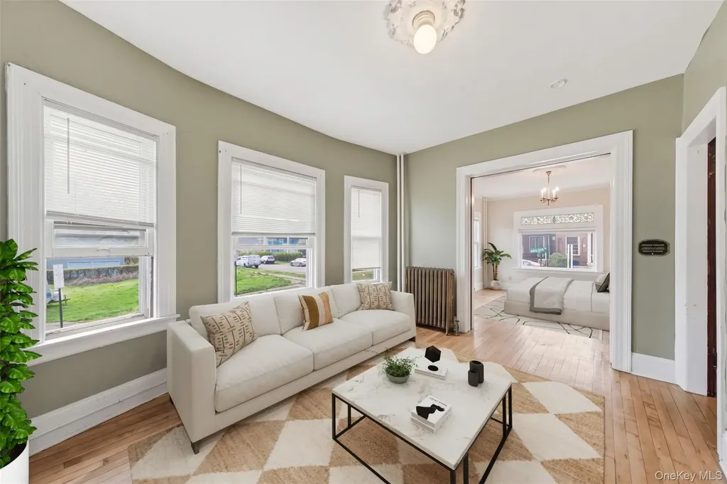 22 Overlook Place Newburgh NY 12550