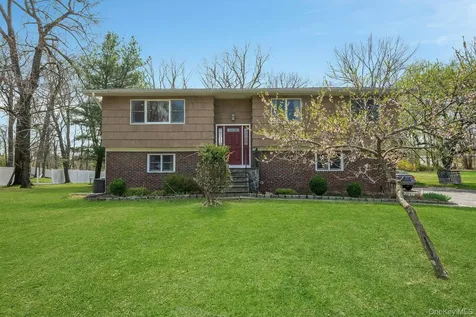 6 Foxwood Lane Thornwood NY 10594