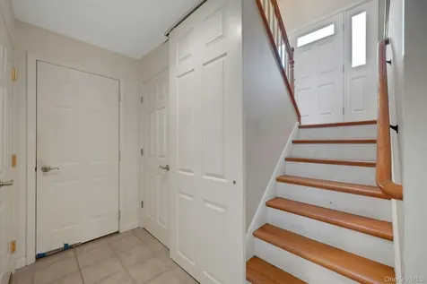 6 Foxwood Lane Thornwood NY 10594