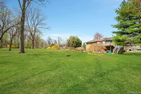 6 Foxwood Lane Thornwood NY 10594