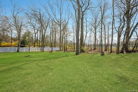 6 Foxwood Lane Thornwood NY 10594