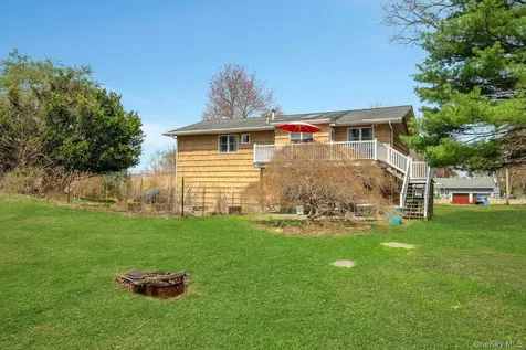 6 Foxwood Lane Thornwood NY 10594