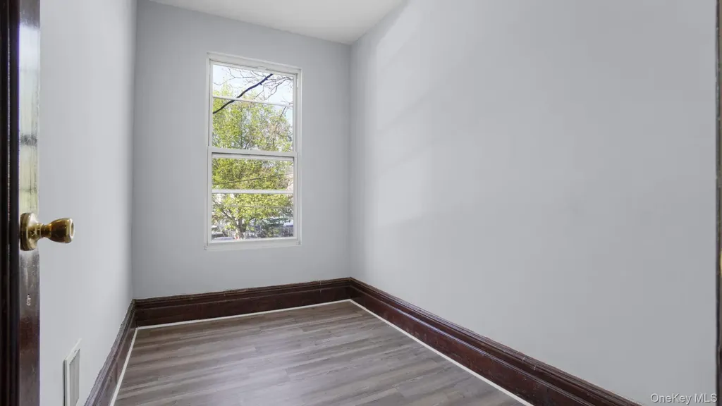 414 E 182nd Street Bronx NY 10457