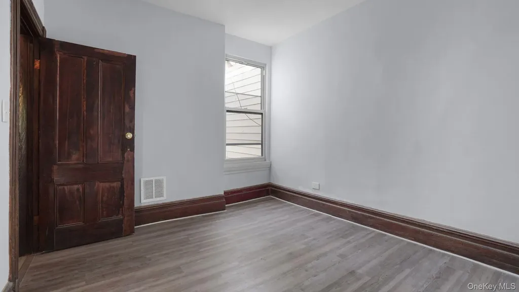 414 E 182nd Street Bronx NY 10457