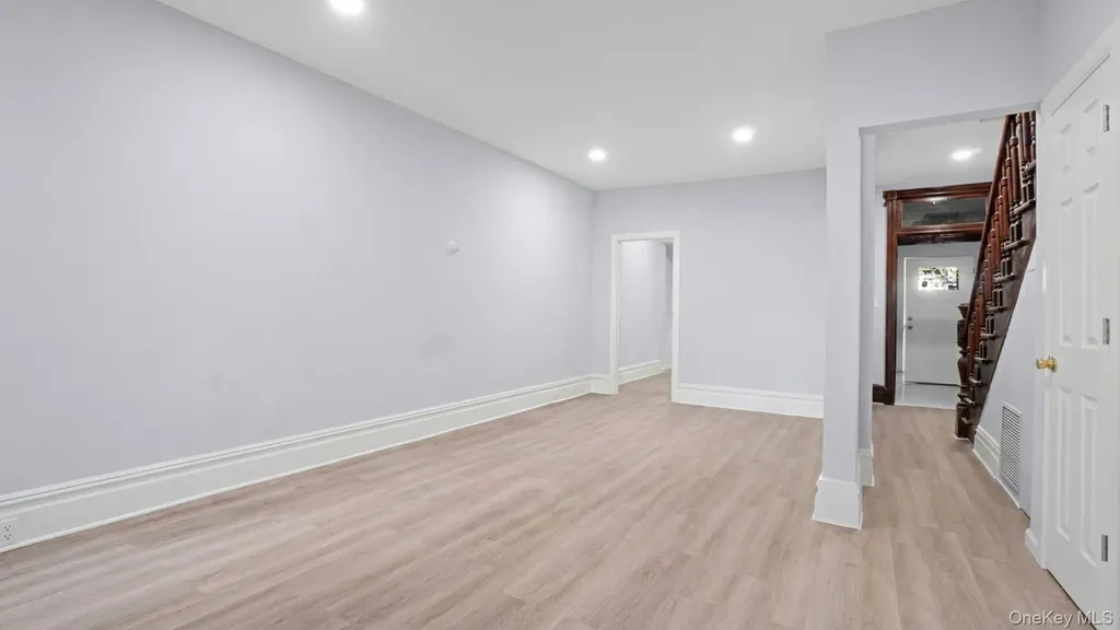 414 E 182nd Street Bronx NY 10457