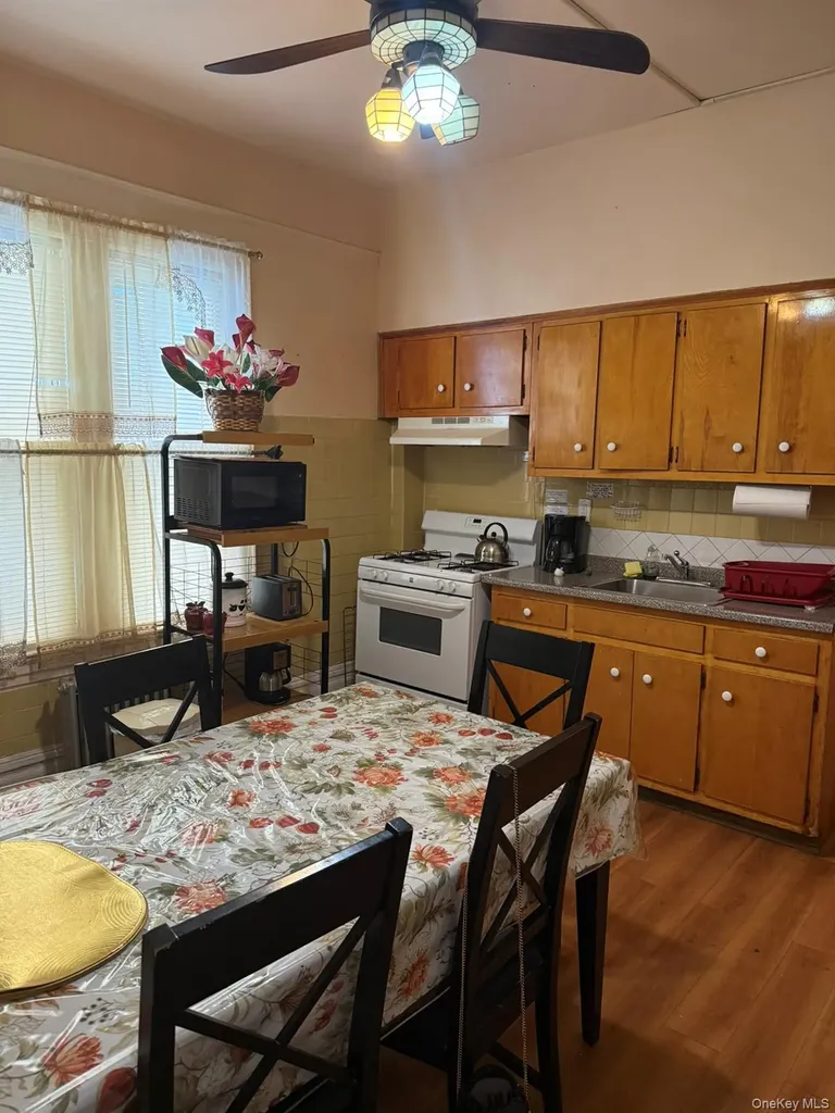 610 E 26th Street Brooklyn NY 11210