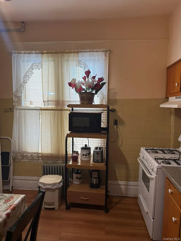 610 E 26th Street Brooklyn NY 11210