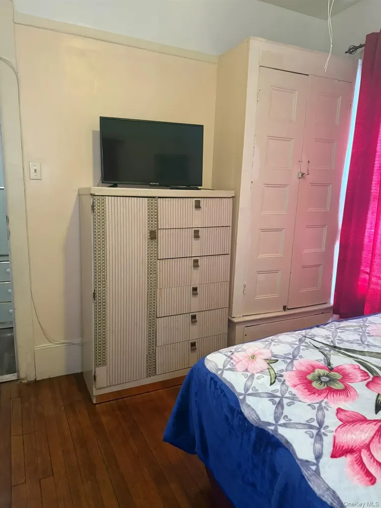 610 E 26th Street Brooklyn NY 11210