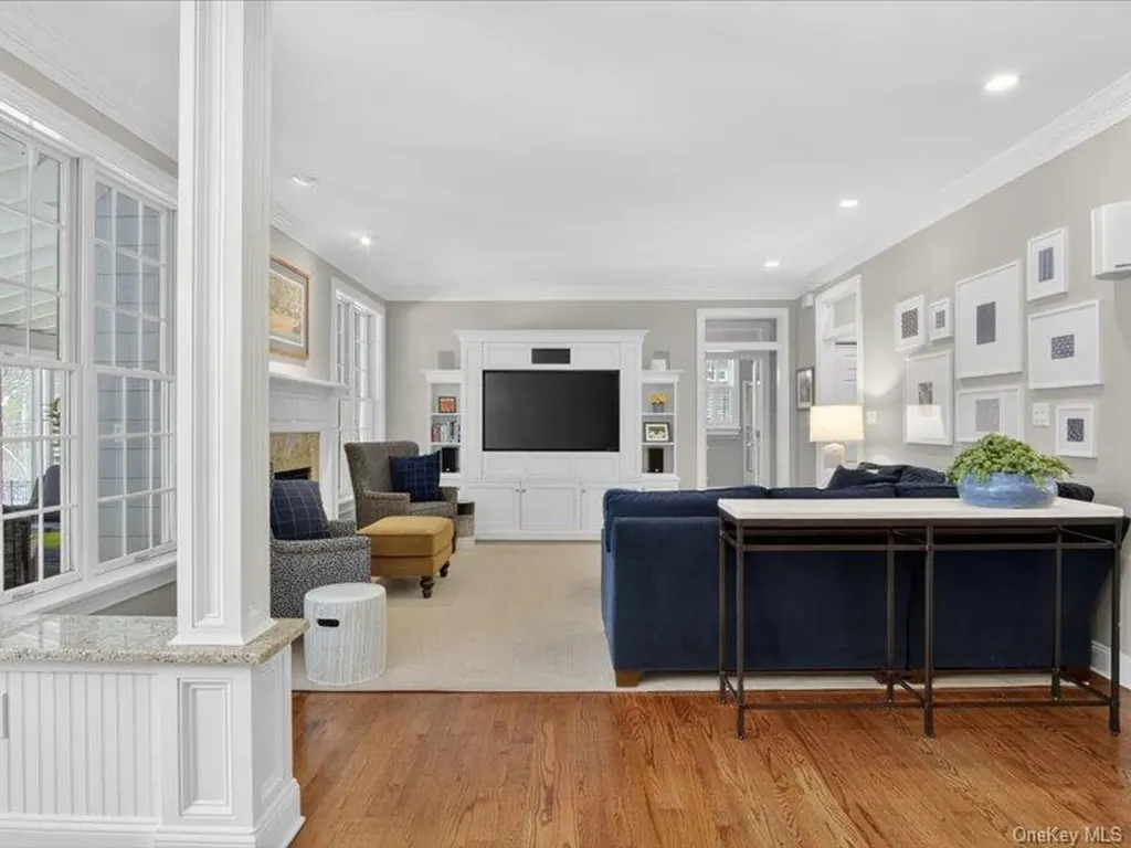 2 Stable Lane Call Listing Agent NY 12866
