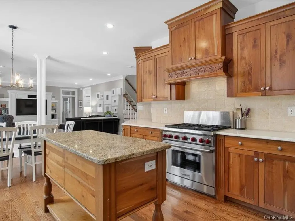 2 Stable Lane Call Listing Agent NY 12866