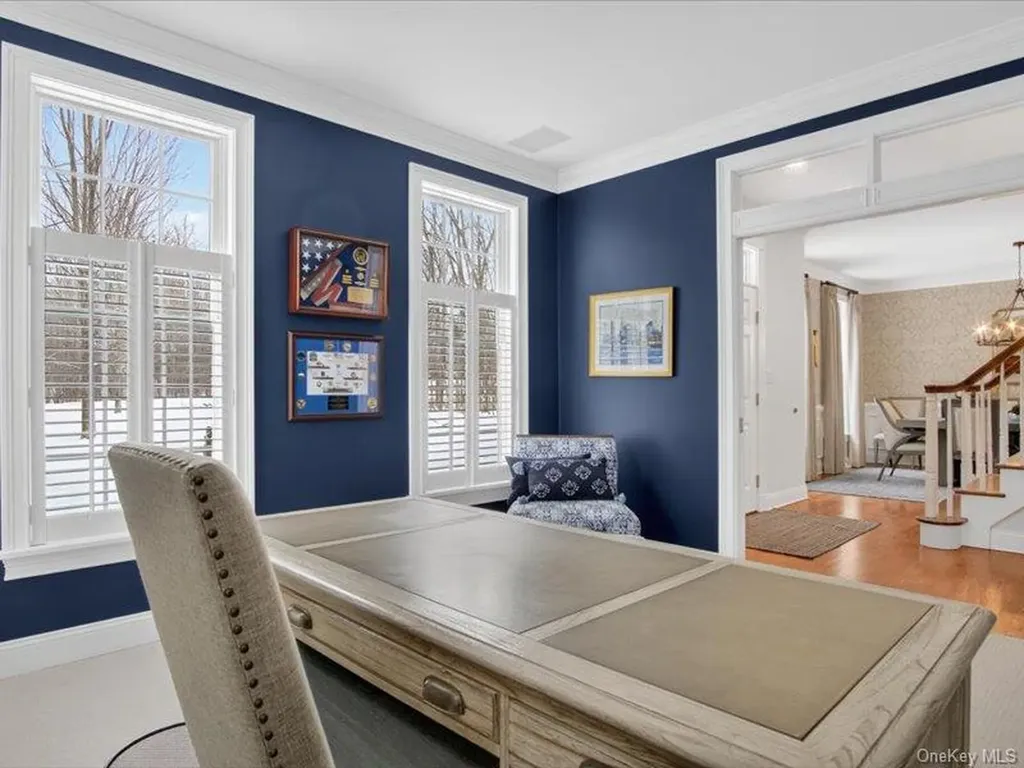 2 Stable Lane Call Listing Agent NY 12866