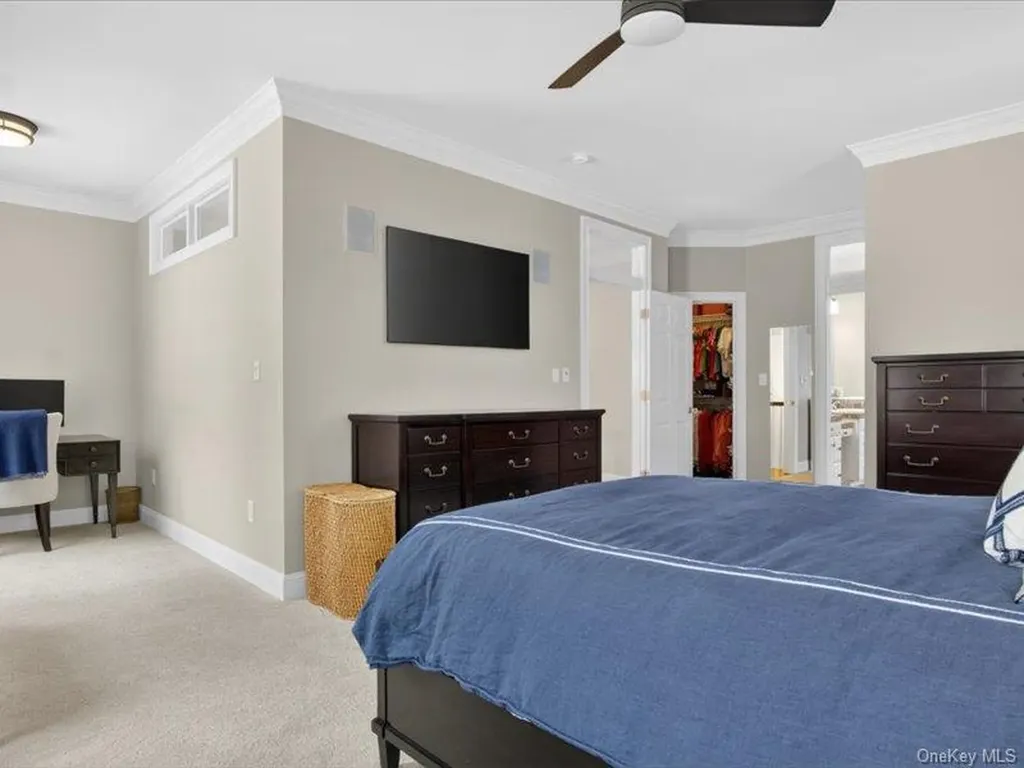 2 Stable Lane Call Listing Agent NY 12866