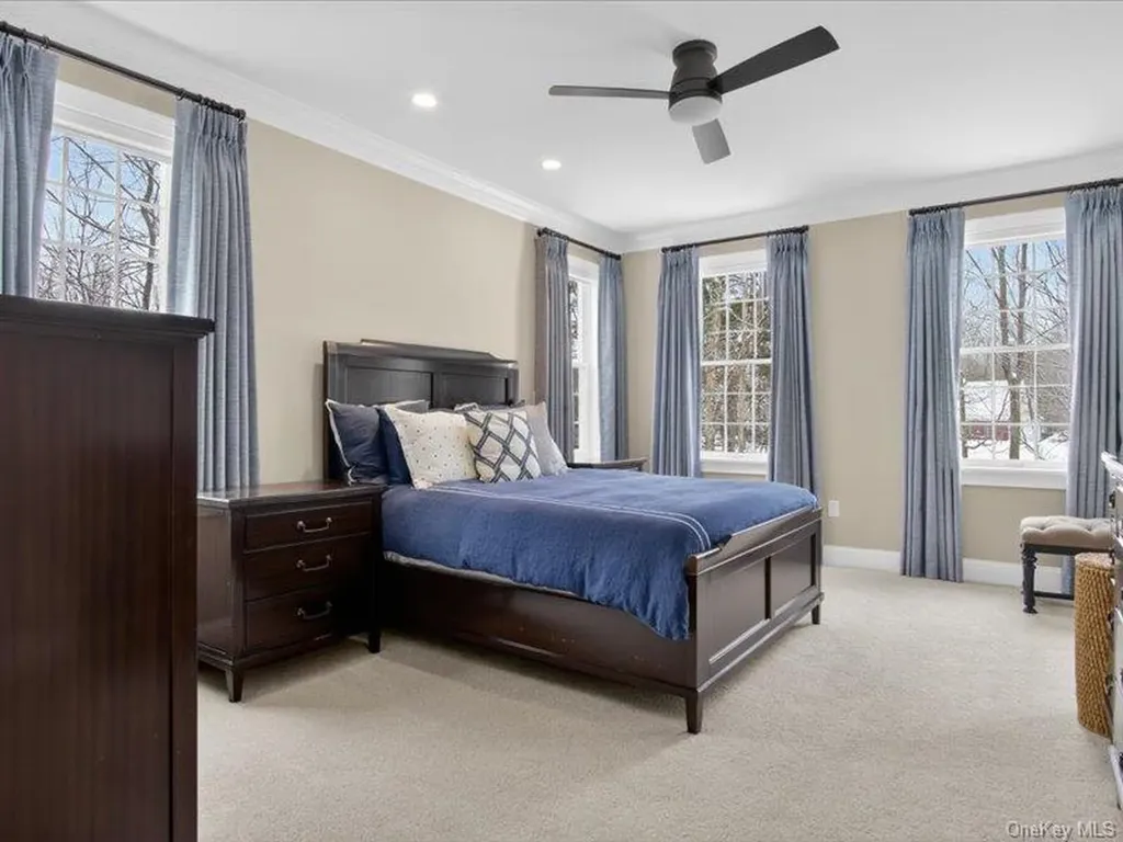 2 Stable Lane Call Listing Agent NY 12866