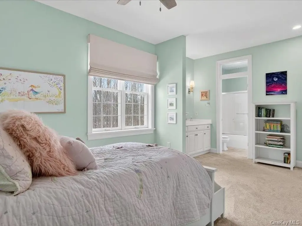 2 Stable Lane Call Listing Agent NY 12866