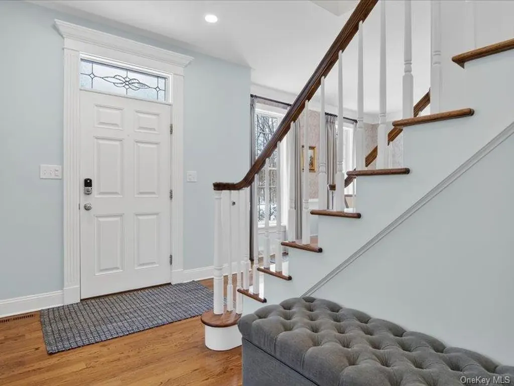 2 Stable Lane Call Listing Agent NY 12866