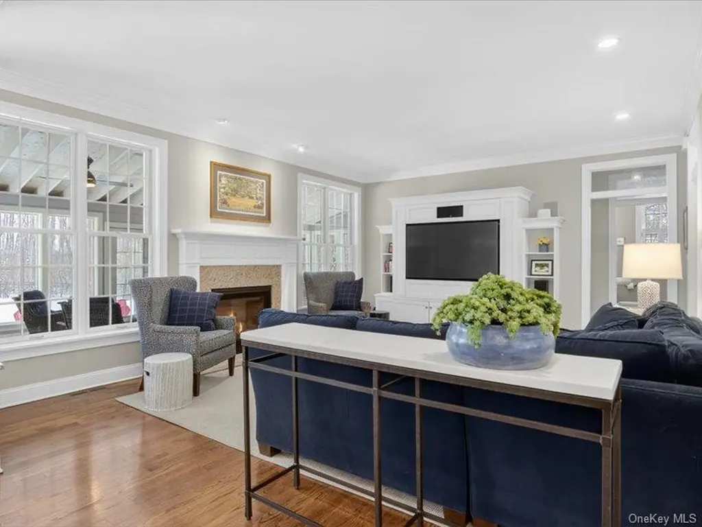 2 Stable Lane Call Listing Agent NY 12866