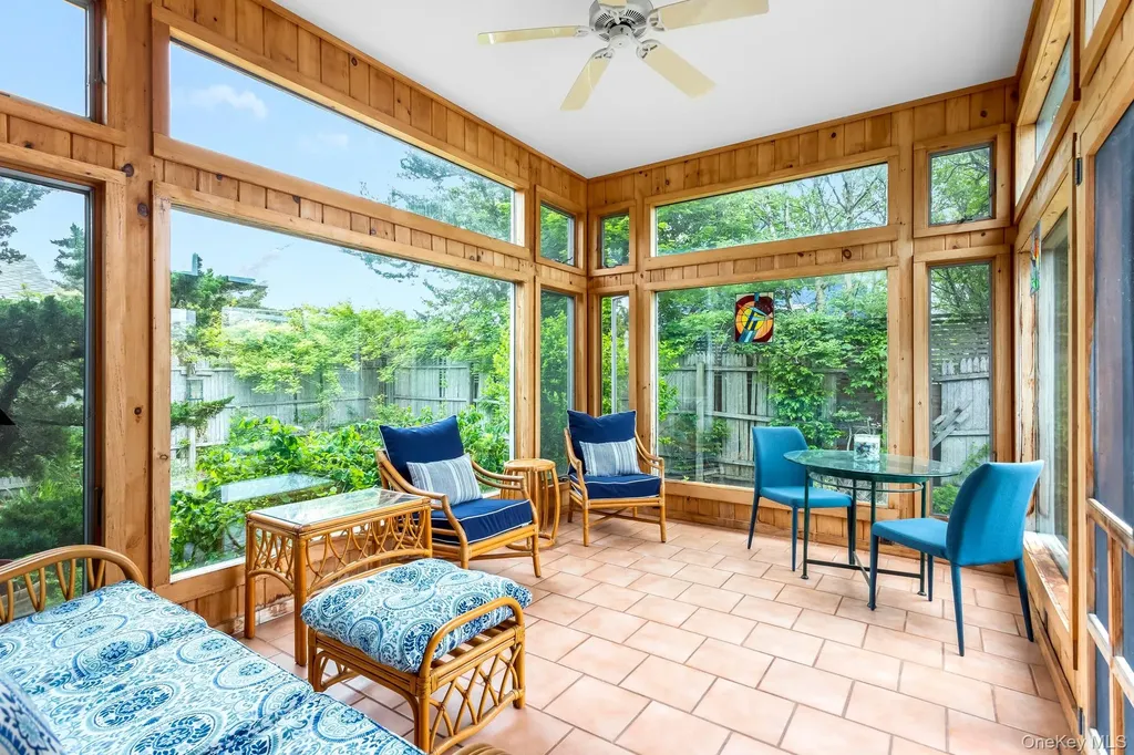 146 Doctors Walk Cherry Grove NY 11782
