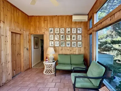 146 Doctors Walk Cherry Grove NY 11782