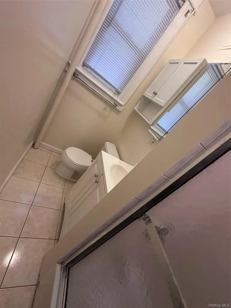 7236 67th Place Glendale NY 11385