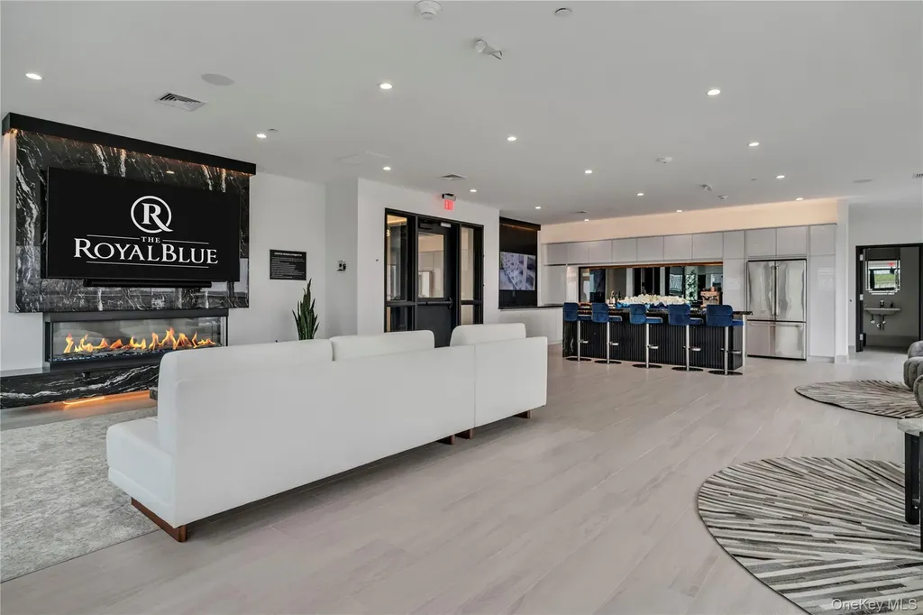 101 Searing Avenue Mineola NY 11501