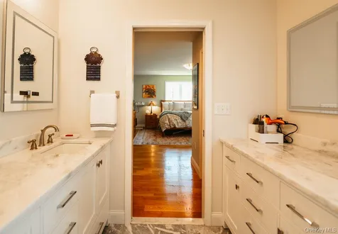 10 Taylor Street New Paltz NY 12561